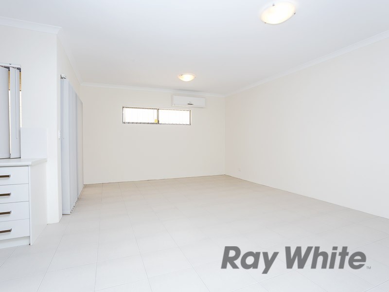 3 Rosemount Entrance, Pearsall WA 6065