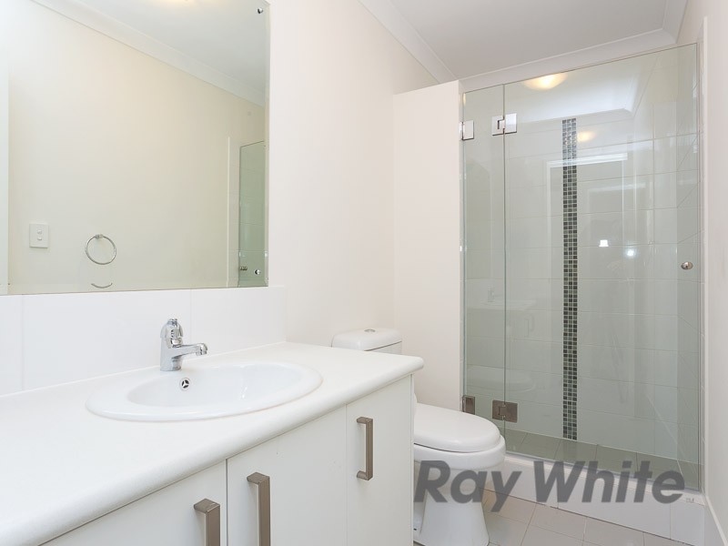 3 Rosemount Entrance, Pearsall WA 6065