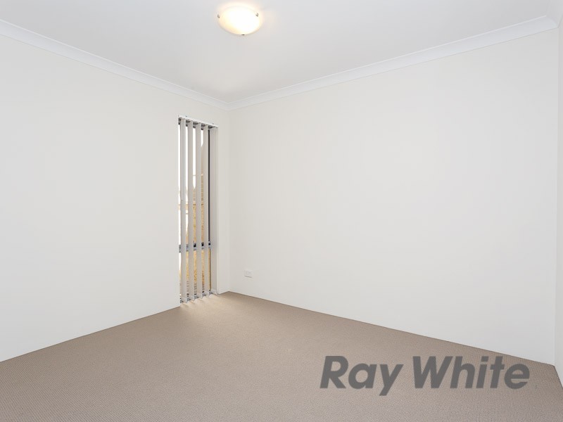 3 Rosemount Entrance, Pearsall WA 6065