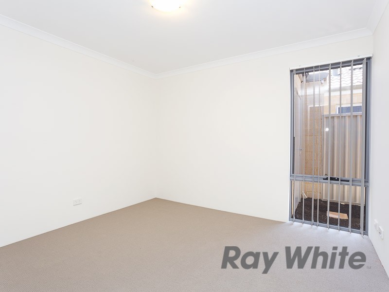 3 Rosemount Entrance, Pearsall WA 6065