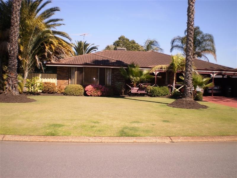 9 Marlene Way, Bibra Lake WA 6163