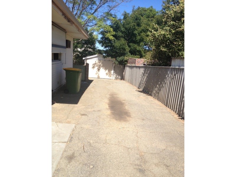 31 Curven Road, Hamilton Hill WA 6163