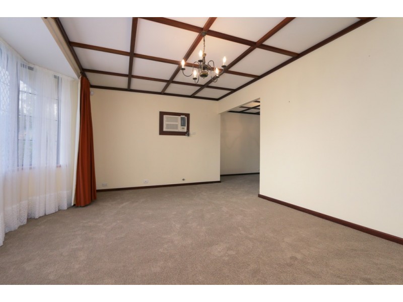 23 Meller Road, Bibra Lake WA 6163