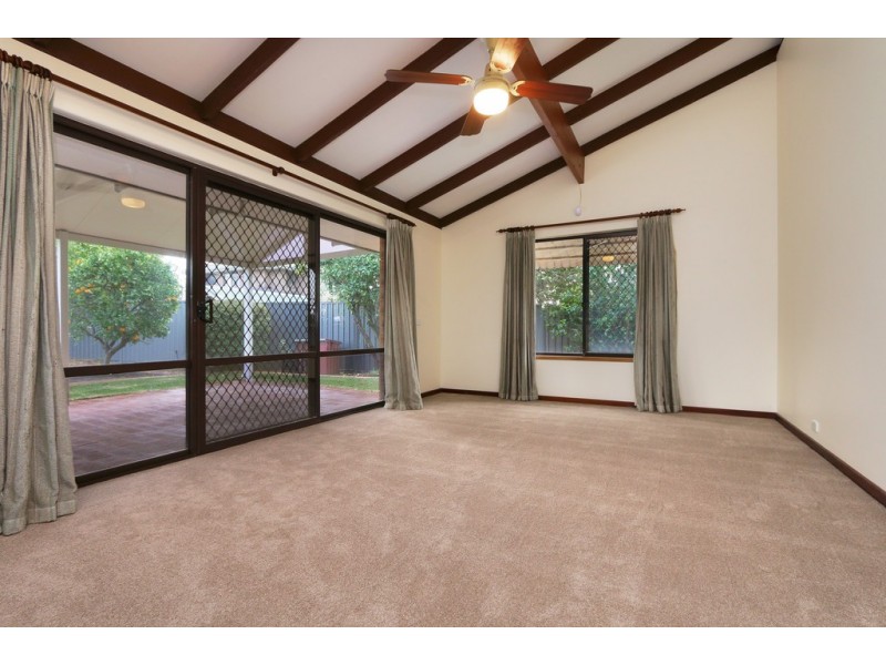 23 Meller Road, Bibra Lake WA 6163