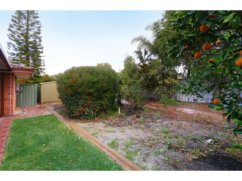 23 Meller Road, Bibra Lake WA 6163