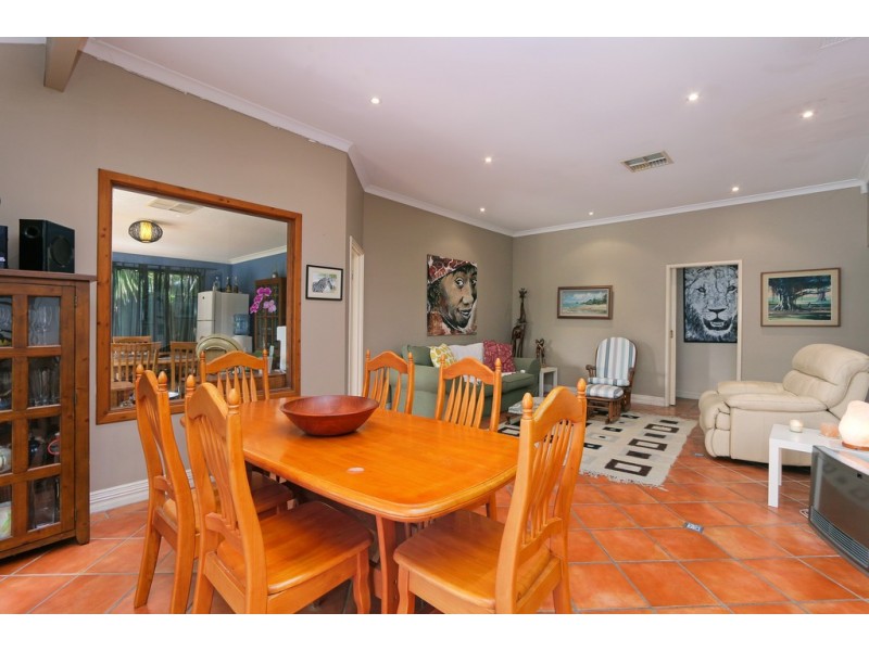 52 Lafayette Bvde,, Bibra Lake WA 6163