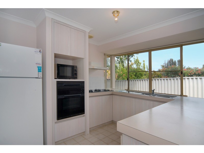 37b Slater Ct, Kardinya WA 6163