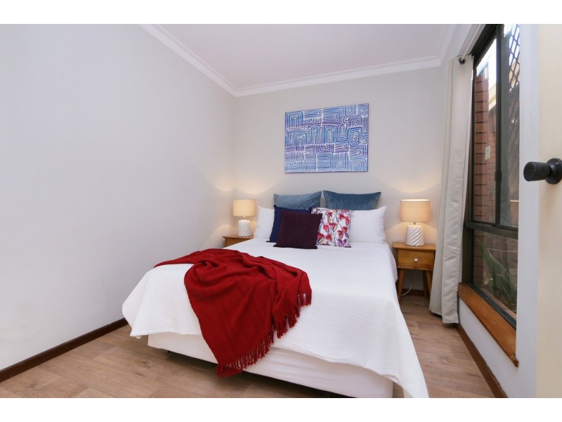 9/182 Holland Street, Fremantle WA 6160