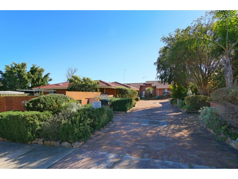 9/182 Holland Street, Fremantle WA 6160