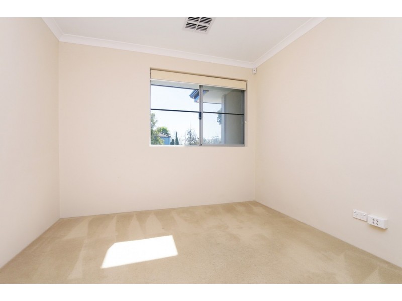 1 Thorman Place, Booragoon WA 6154