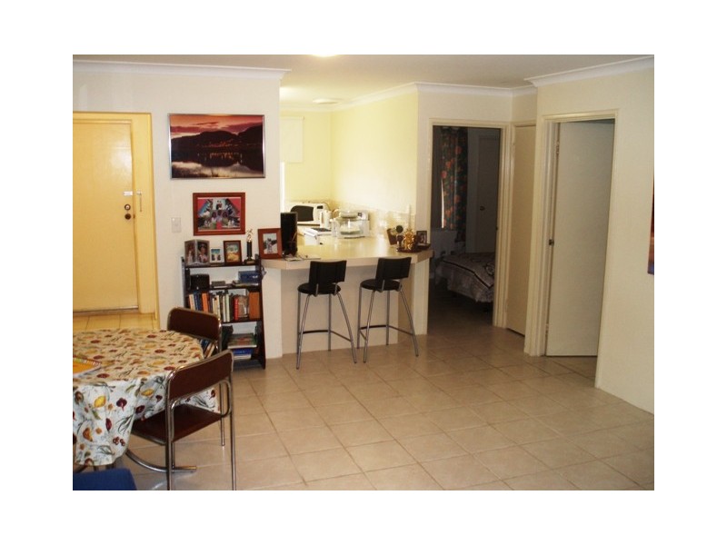 19/2 Pinewood Ave, Kardinya WA 6163