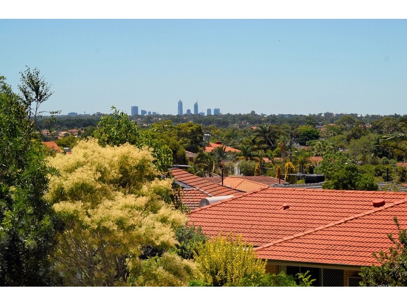 14 Cameron Way, Kardinya WA 6163