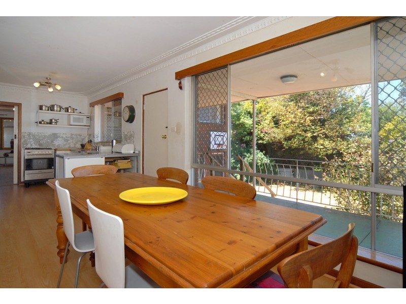 14 Cameron Way, Kardinya WA 6163