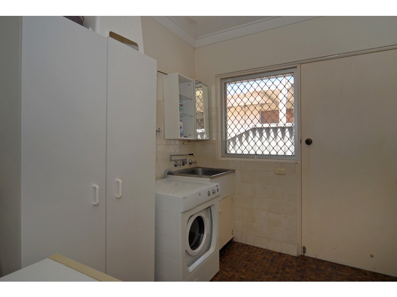 14 Cameron Way, Kardinya WA 6163