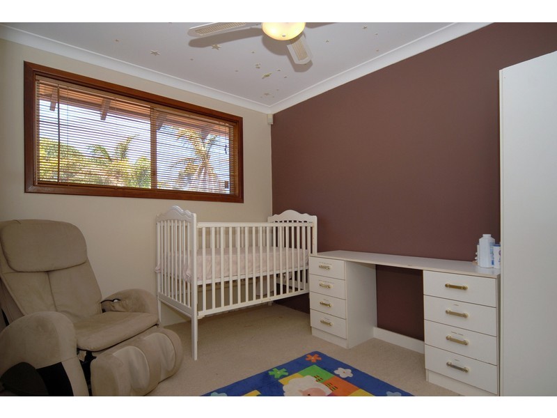 72 Riley Rd, Kardinya WA 6163