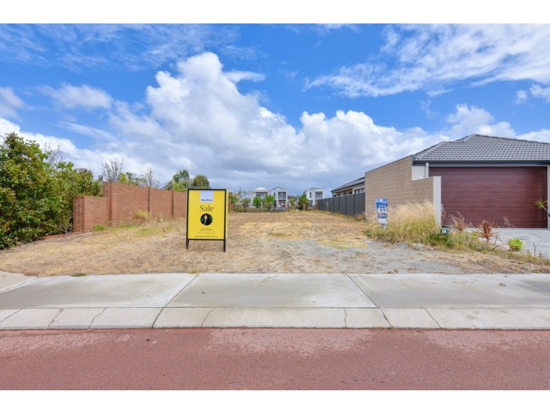 8 Syon Way, Piara Waters WA 6112