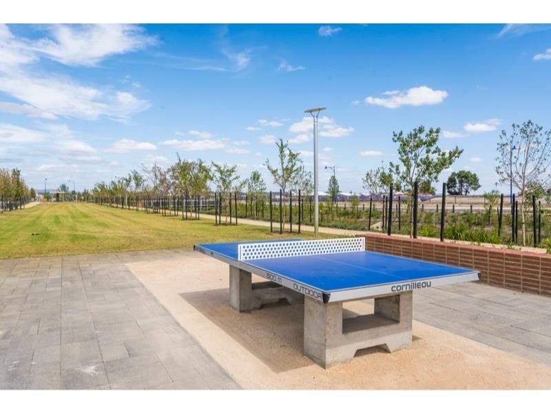 8 Syon Way, Piara Waters WA 6112