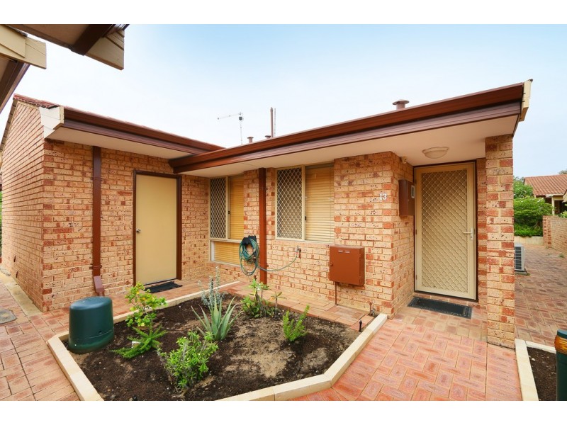 13/11-15 Petterson, Samson WA 6163