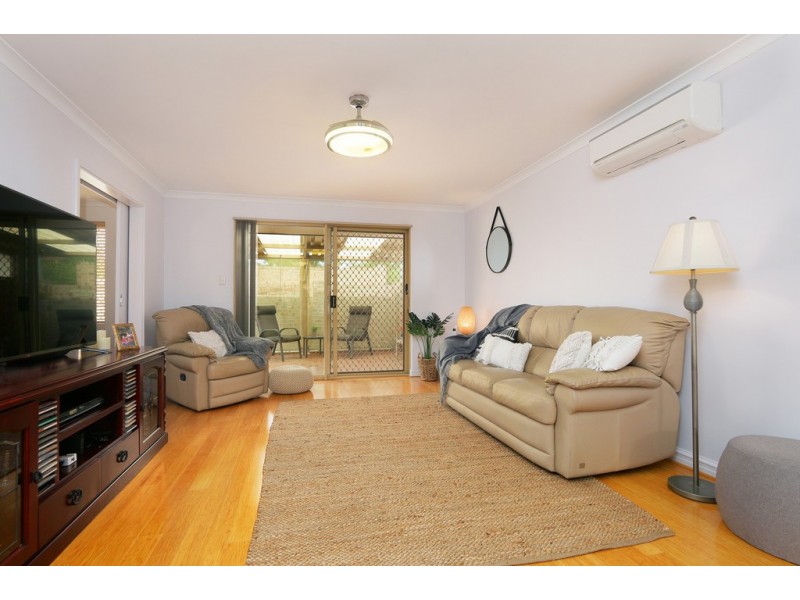 13/11-15 Petterson, Samson WA 6163