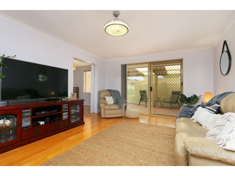 13/11-15 Petterson, Samson WA 6163