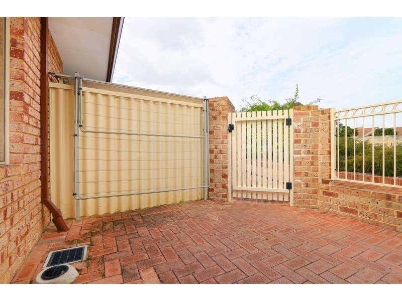 13/11-15 Petterson, Samson WA 6163