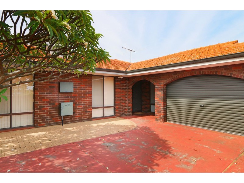 4 Christensen Street, Kardinya WA 6163