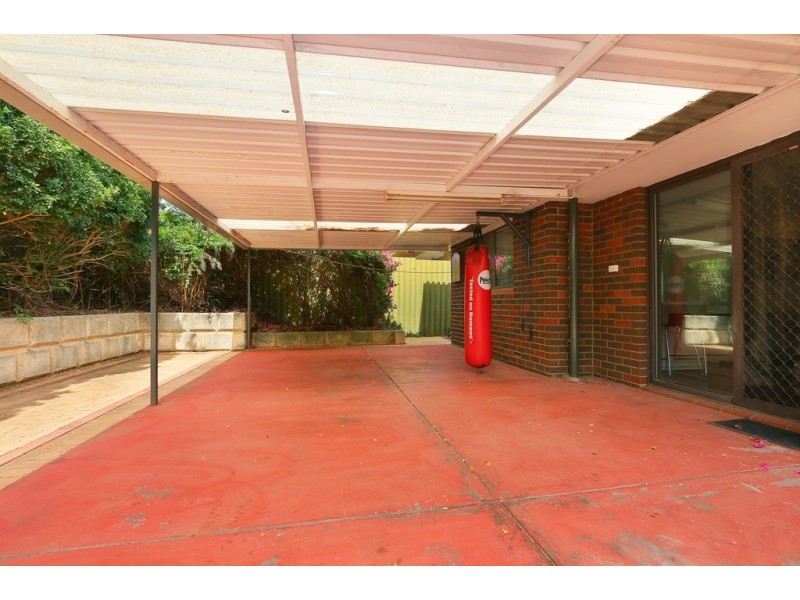 4 Christensen Street, Kardinya WA 6163