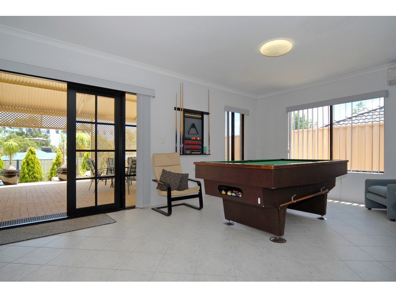 18 Antill Street, Willagee WA 6156