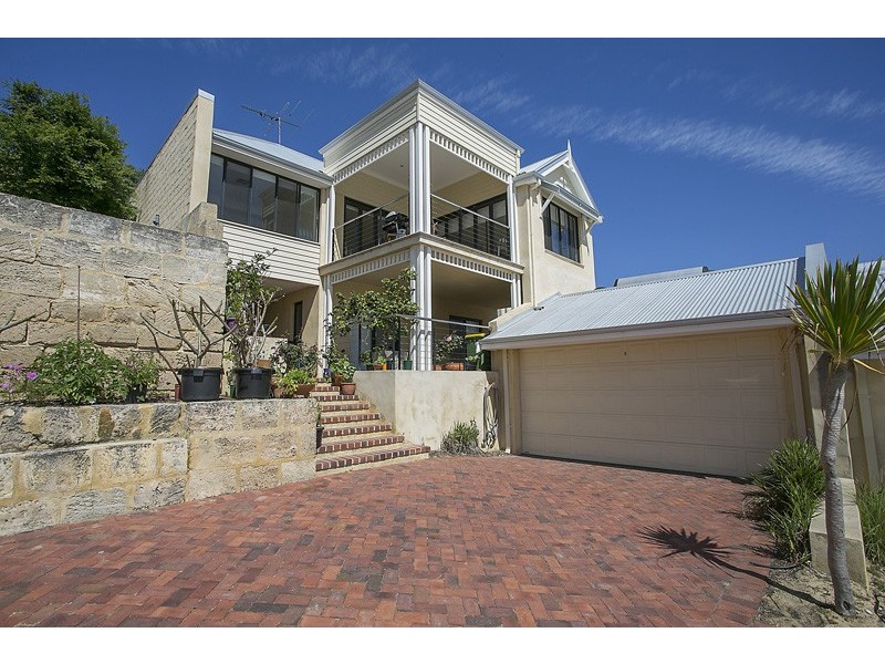 39A Canning Highway, East Fremantle WA 6158