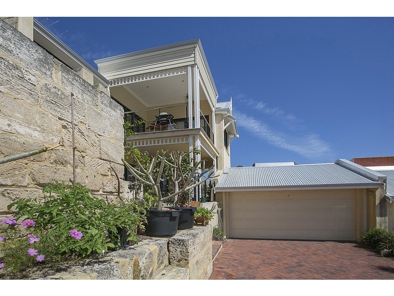 39A Canning Highway, East Fremantle WA 6158