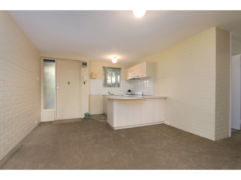T2/24 Pearson Street, Churchlands WA 6018