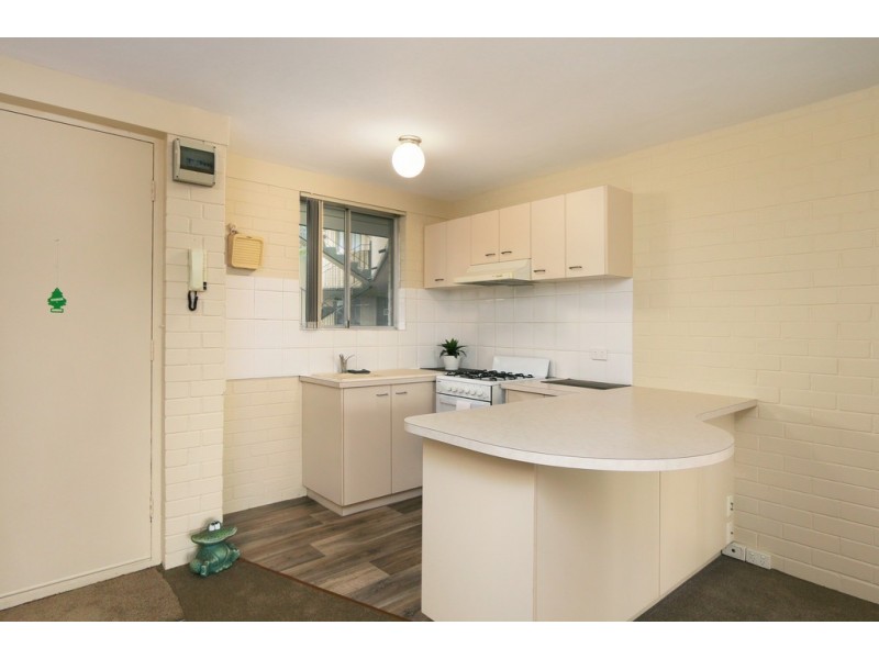 T2/24 Pearson Street, Churchlands WA 6018