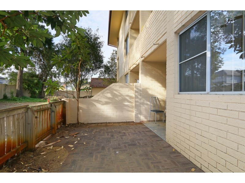 T2/24 Pearson Street, Churchlands WA 6018