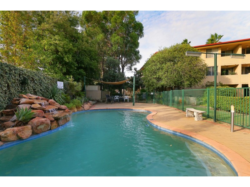 T2/24 Pearson Street, Churchlands WA 6018