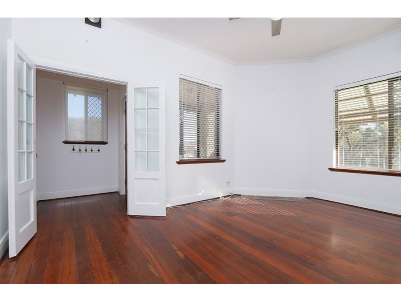 116 Marmion Street, East Fremantle WA 6158