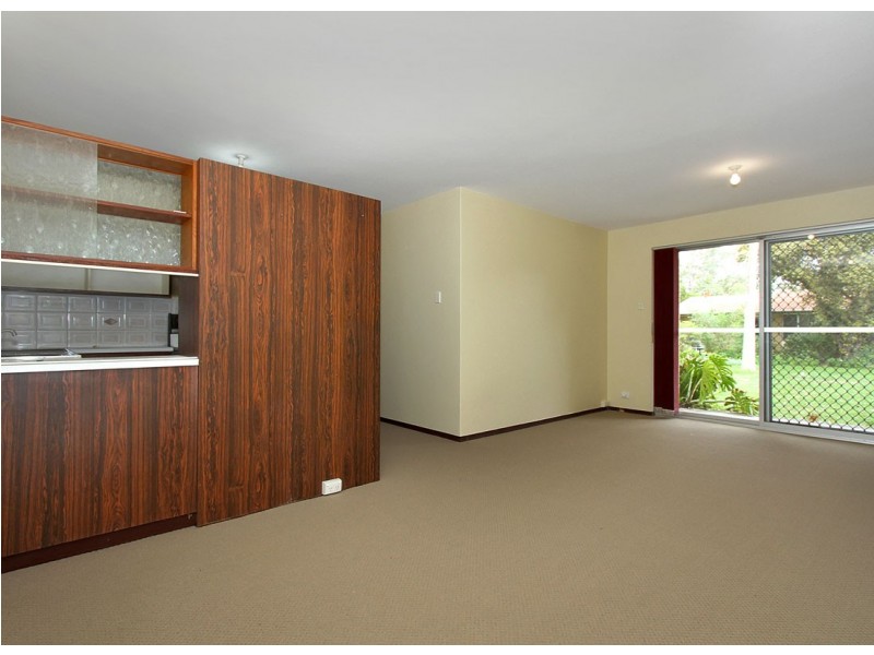 7/9 Clydesdale Street, Como WA 6152