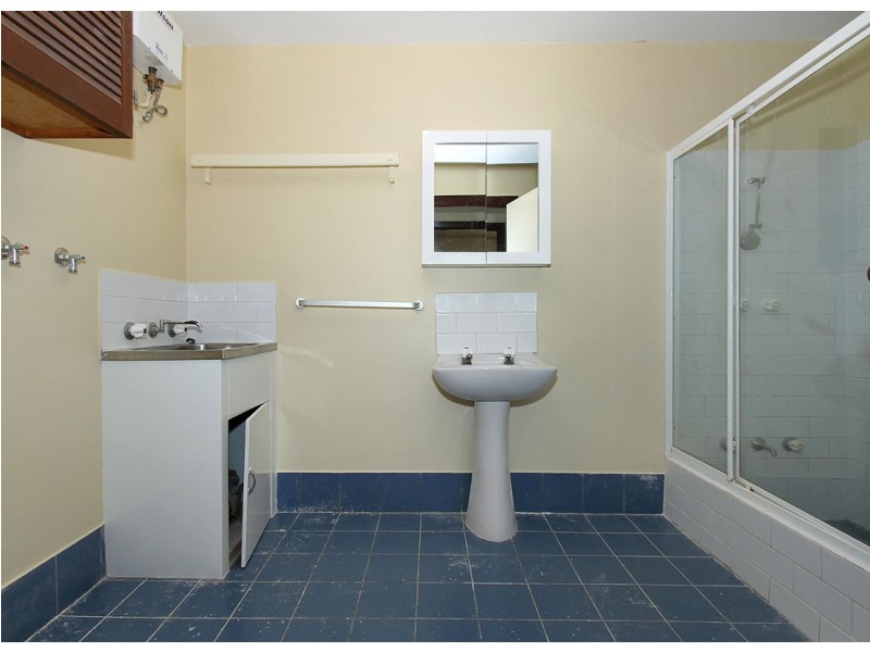 7/9 Clydesdale Street, Como WA 6152