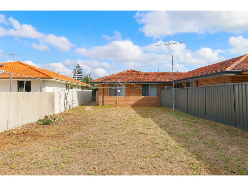 26A Duffield Ave, Beaconsfield WA 6162