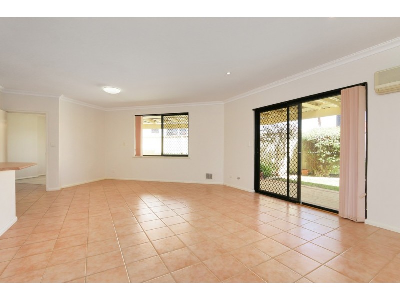 10A Colebatch Hill, Kardinya WA 6163