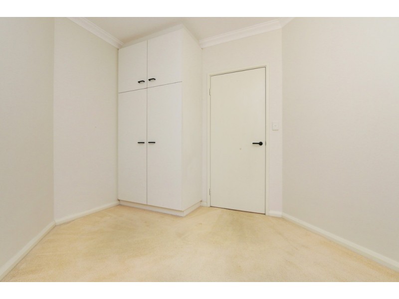 10A Colebatch Hill, Kardinya WA 6163