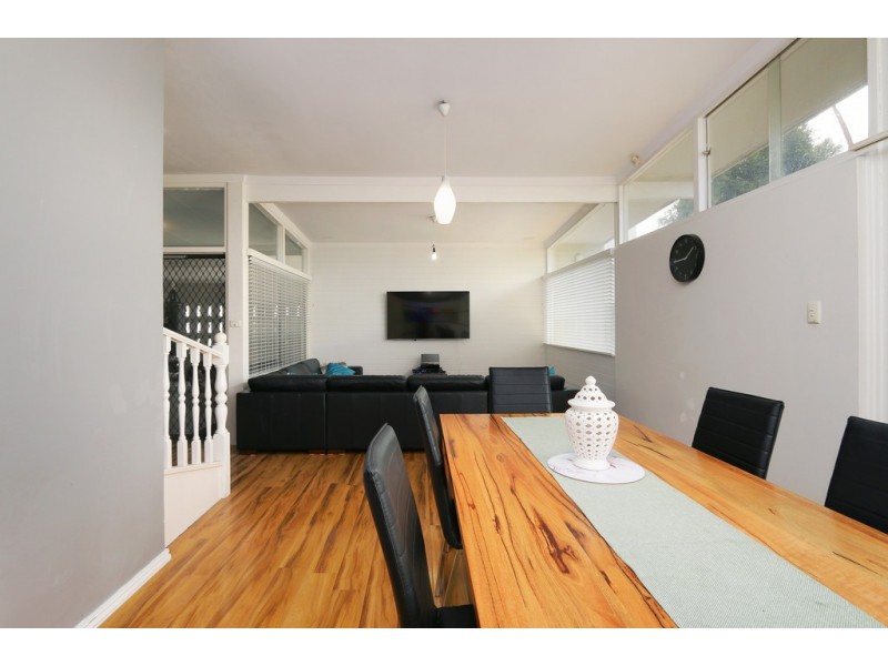 12 Peter Street, Attadale WA 6156