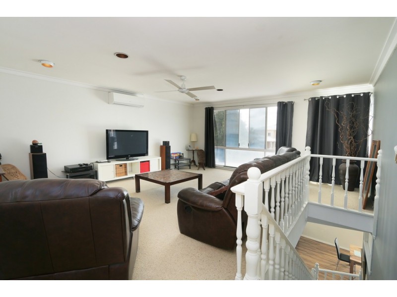 12 Peter Street, Attadale WA 6156