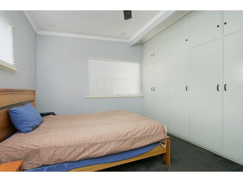 12 Peter Street, Attadale WA 6156