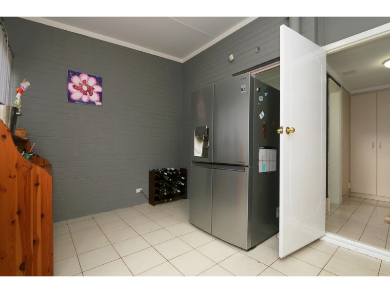 12 Peter Street, Attadale WA 6156