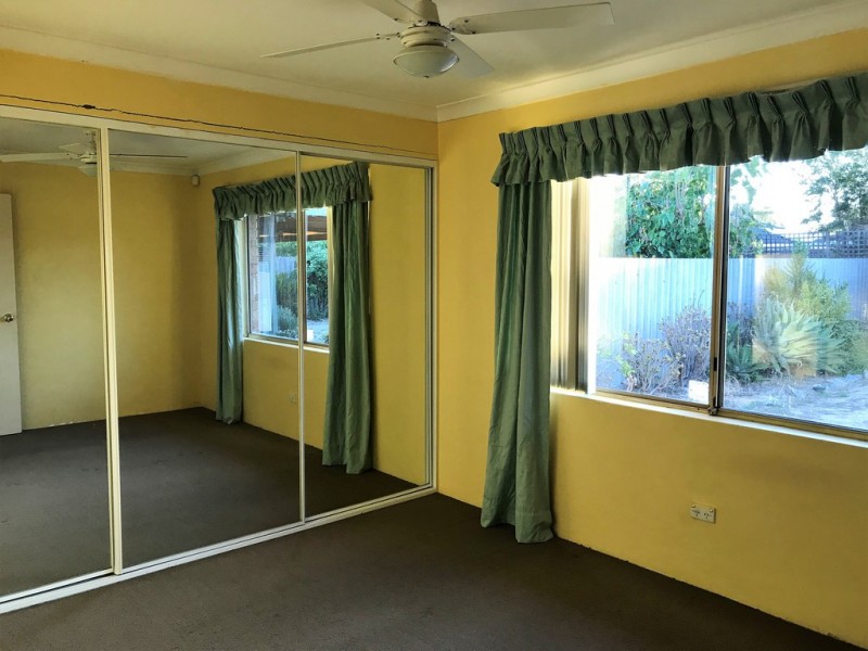 36 Broadwater Gardens, South Lake WA 6164