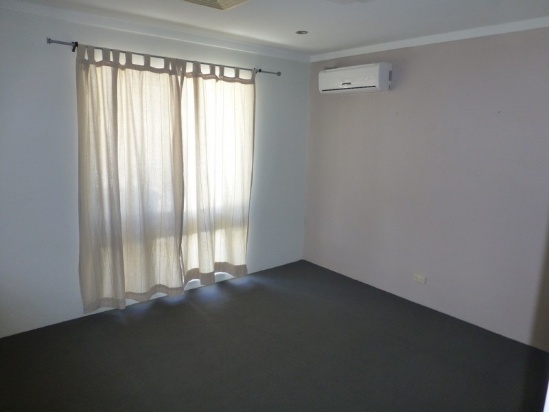 6 Derinton Way, Hamilton Hill WA 6163