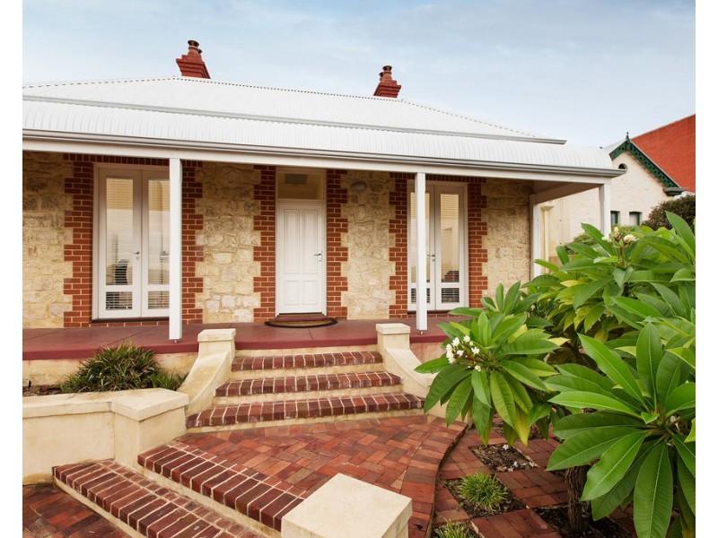 39 Canning Highway, East Fremantle WA 6158