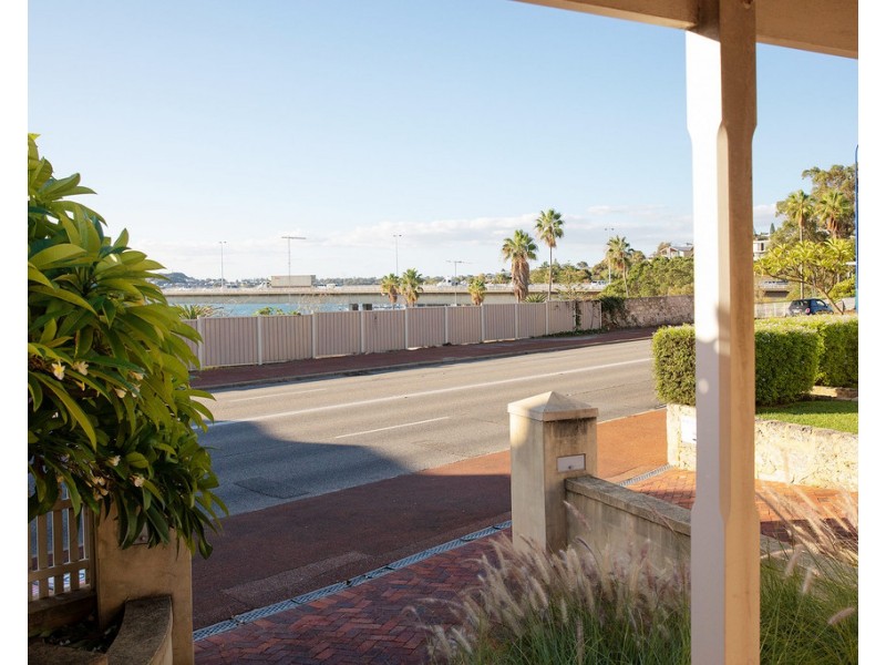 39 Canning Highway, East Fremantle WA 6158