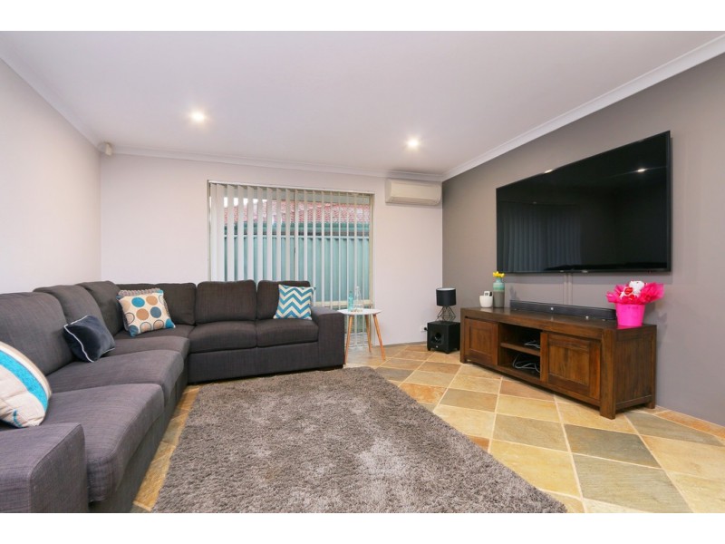 5 Constitution Gardens, Bibra Lake WA 6163