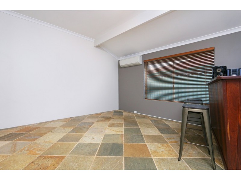 5 Constitution Gardens, Bibra Lake WA 6163